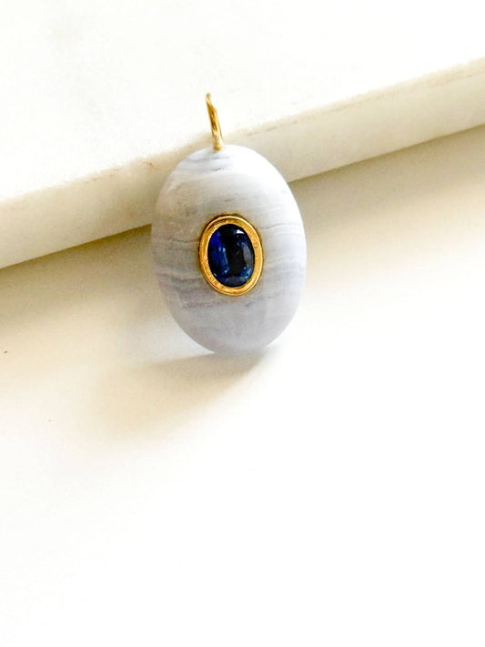 Blue Lace Agate/Bezel Kyanite Inlay Pendant