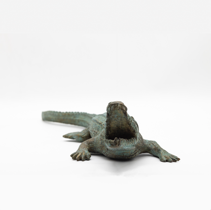 Alligator Sculpture