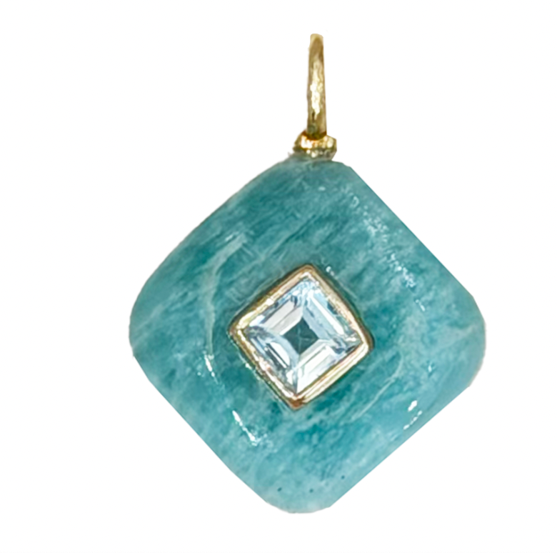 Rhombus Charms